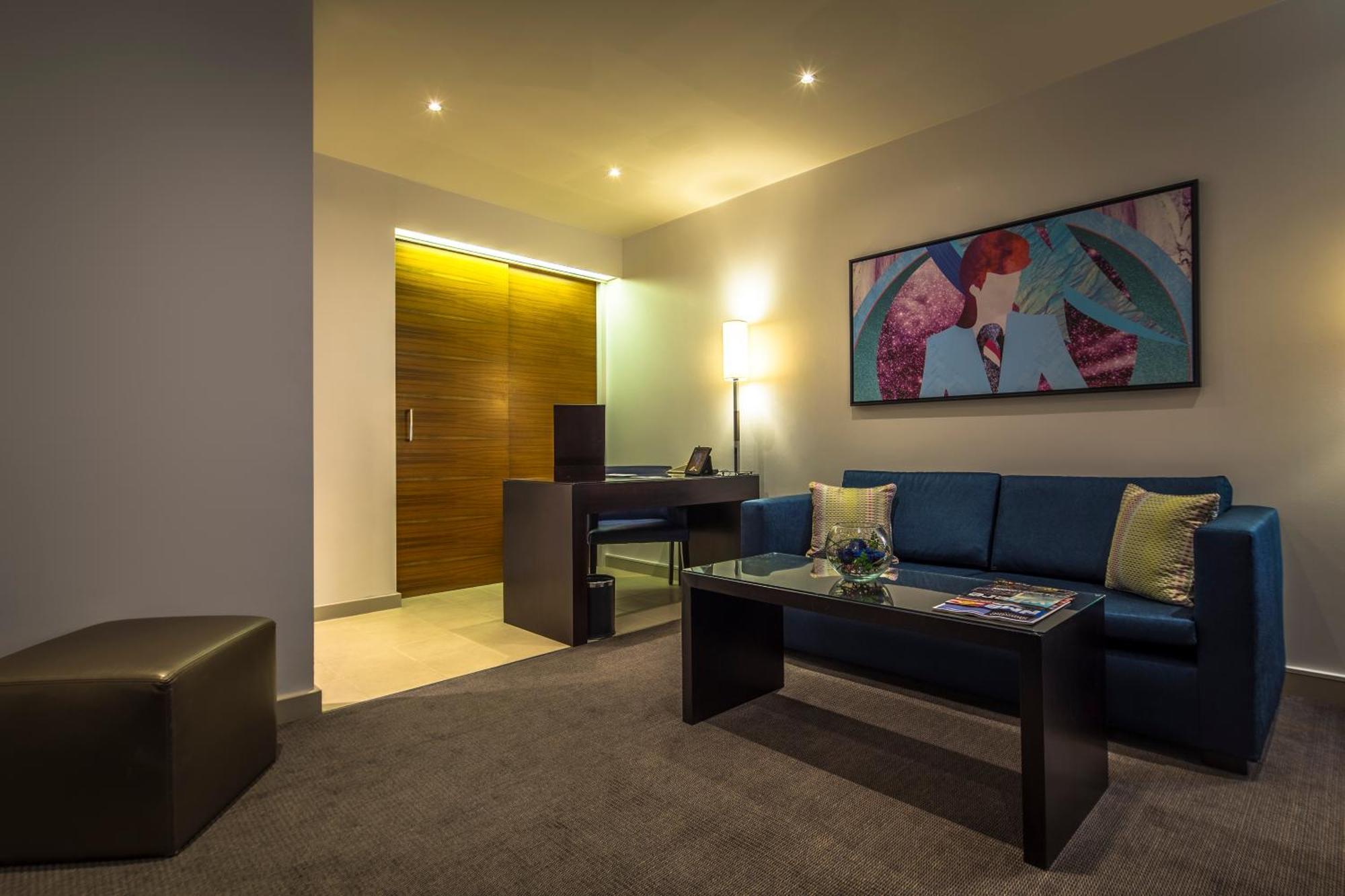 K West Hotel&Spa Londen Buitenkant foto